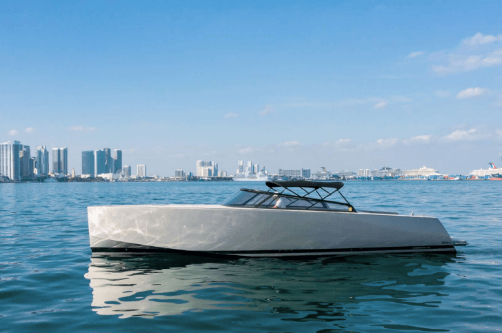 VANDUTCH 40´